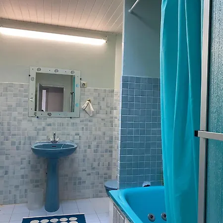 Casa de Férias In Vendee Near Sandy Beaches Les Sables-dʼOlonne